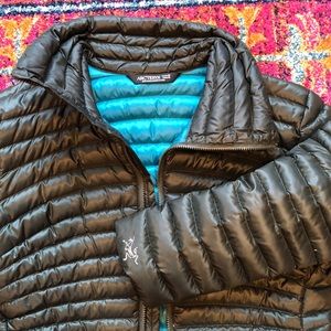 ARC'TERYX ‘YERBA’ DOWN JACKET